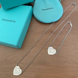«  Return to Tiffany » Heart Necklace & Bracelet